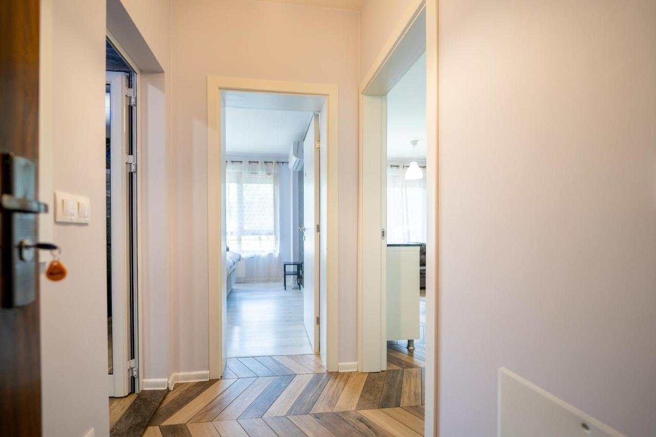 Sunny Apartment In Studentski Grad, Behind Unss Σόφια Εξωτερικό φωτογραφία