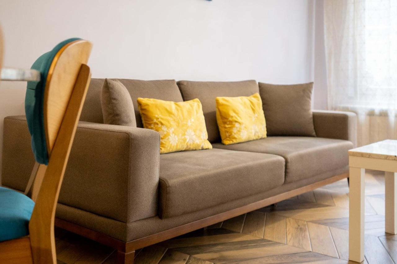Sunny Apartment In Studentski Grad, Behind Unss Σόφια Εξωτερικό φωτογραφία