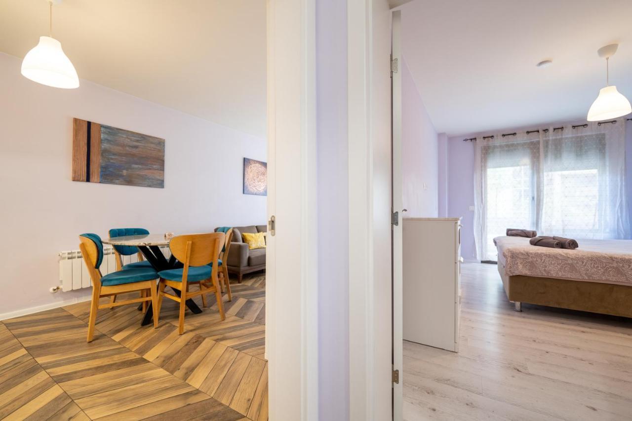 Sunny Apartment In Studentski Grad, Behind Unss Σόφια Εξωτερικό φωτογραφία